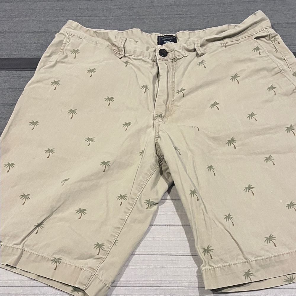 GAP Tan Palm Print Men's Shorts